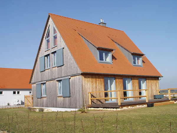 Holzbau Röttenbacher - Referenzen Holzhäuser